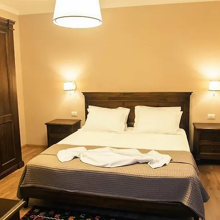 Bregu 3* Tirana